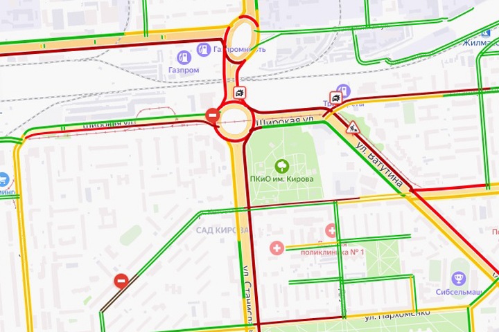 Движение в левобережье Новосибирска заблокировали из-за платного моста