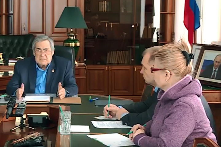 Лидер КПРФ призвал Тулеева уйти в отставку Лидер КПРФ призвал Тулеева уйти в отставку