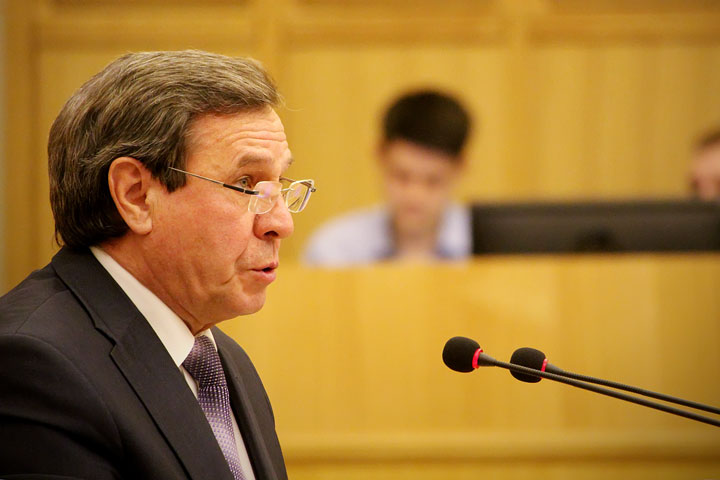 Депутаты против кукловодов: «Мы должны консолидироваться вокруг губернатора и мэра» Депутаты против кукловодов: «Мы должны консолидироваться вокруг губернатора и мэра»