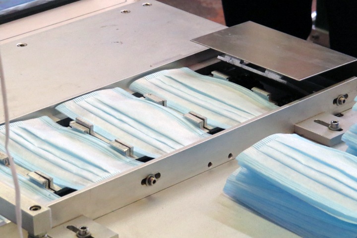 Тканевые маски будут продавать в новосибирских киосках «Роспечати» по 10 рублей