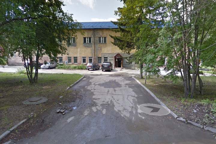 Руководителю бюро по присвоению инвалидности в Новосибирске купят машину за 1,7 млн Руководителю бюро по присвоению инвалидности в Новосибирске купят машину за 1,7 млн