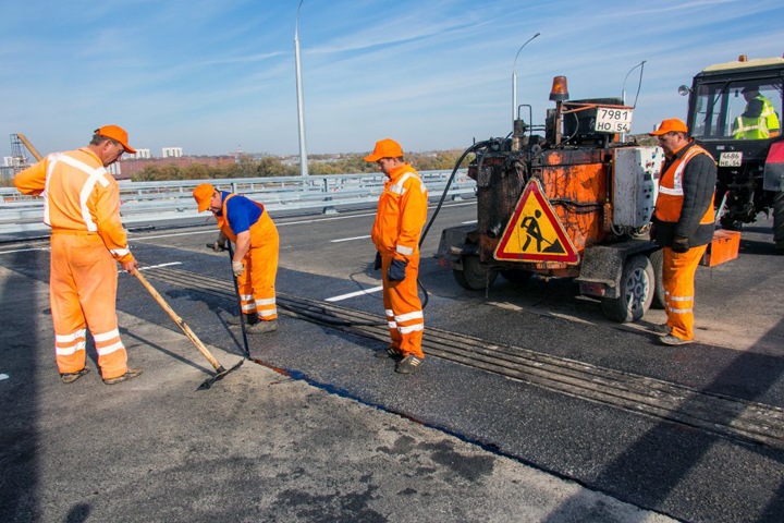 Процедуру банкротства ввели в крупной дорожной компании Новосибирска после ее захода в Крым