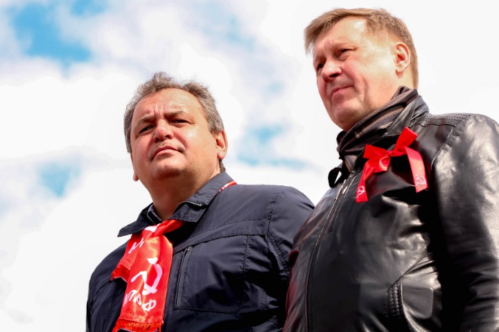 Шансы Локтя на выборах: «У нас есть все возможности для создания широкой коалиции» Шансы Локтя на выборах: «У нас есть все возможности для создания широкой коалиции»