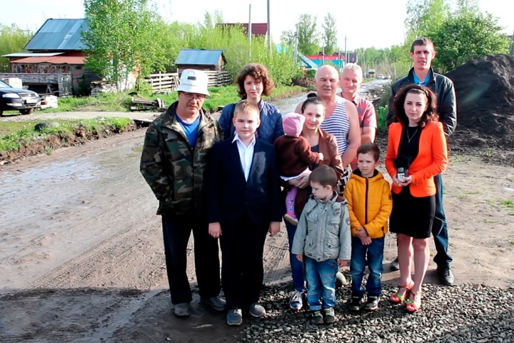 «Не дайте нам пойти бомжевать»: видеообращения новосибирцев к Путину «Не дайте нам пойти бомжевать»: видеообращения новосибирцев к Путину