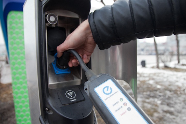 «Россети» запустят еще шесть электрозарядных станций в Сибири