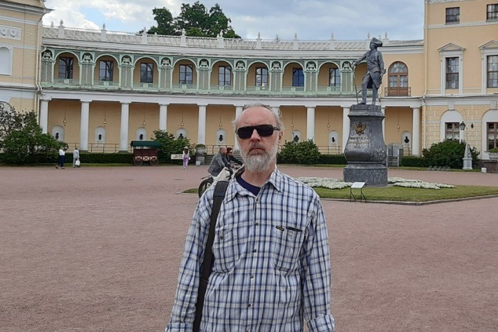 Наказанному за критику храма Минобороны священнику запретили служить в Новосибирске и преподавать