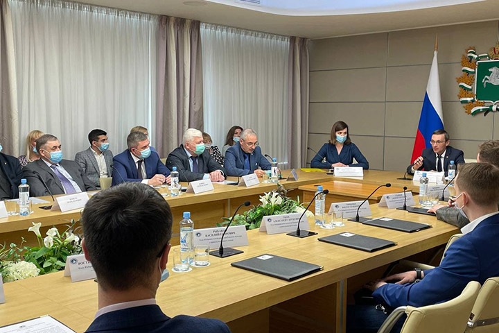 Чиновник томского правительства возглавил региональный избирком на безальтернативных «выборах»