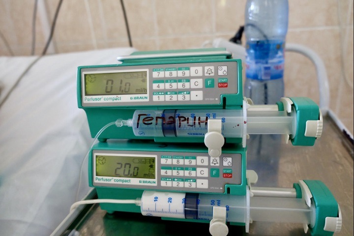 100 новосибирцев попали в реанимации с коронавирусом