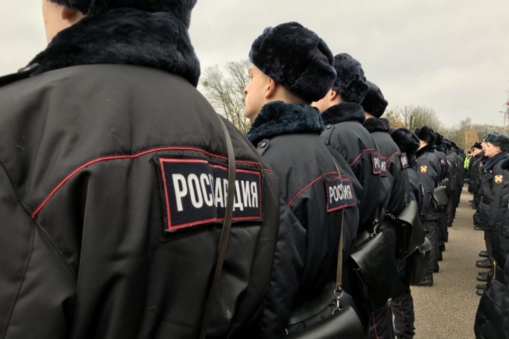 Новосибирские росгвардейцы пожаловались на пьянство начальства Новосибирские росгвардейцы пожаловались на пьянство начальства