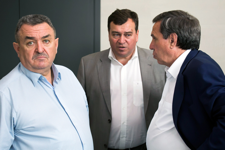 «Единая Россия» показала худший в стране результат на выборах в Новосибирске