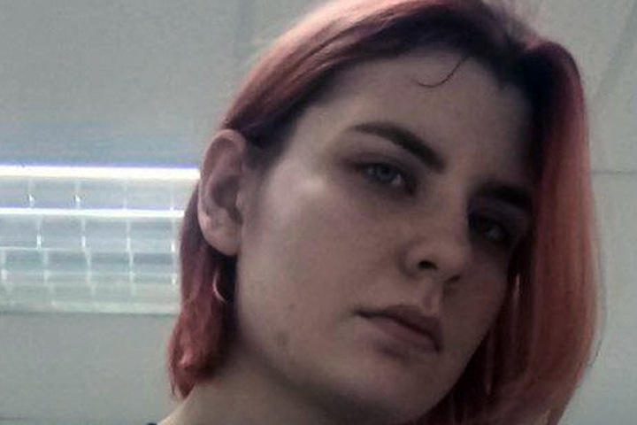 Арестованная за митинг в Кузбассе девушка рассказала о шлепке от сотрудника центра «Э»