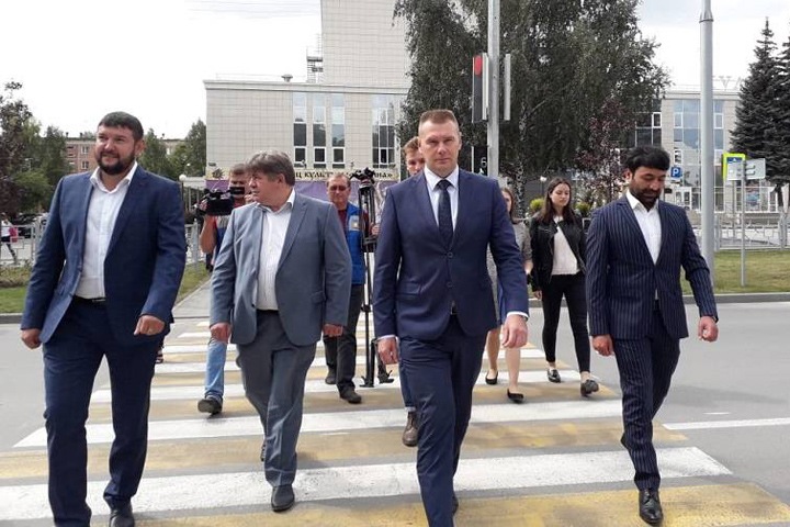 Новосибирского замминистра транспорта оставили в СИЗО