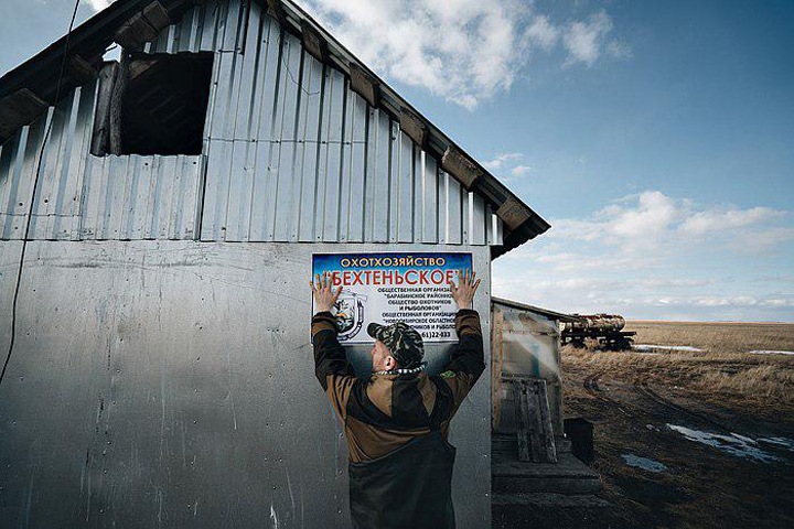 Полковник полиции и отец депутата выгнали новосибирских охотников из угодий Полковник полиции и отец депутата выгнали новосибирских охотников из угодий