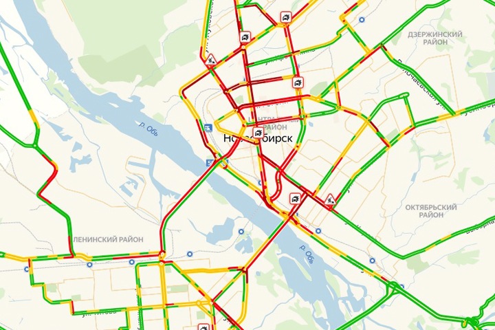 Новосибирск встал в девятибалльных пробках Новосибирск встал в девятибалльных пробках