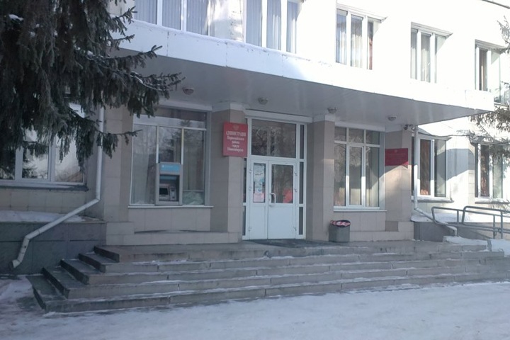 Помощник новосибирского депутата связал обвинения в мошенничестве с «политической войной» Помощник новосибирского депутата связал обвинения в мошенничестве с «политической войной»