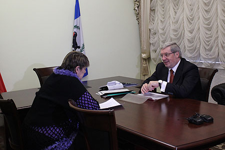 Недостаток средств помешал сибирским регионам исполнить поручения президента годичной давности Недостаток средств помешал сибирским регионам исполнить поручения президента годичной давности