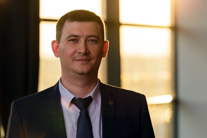 Крупнейший радиохолдинг Новосибирска поменял руководство Крупнейший радиохолдинг Новосибирска поменял руководство