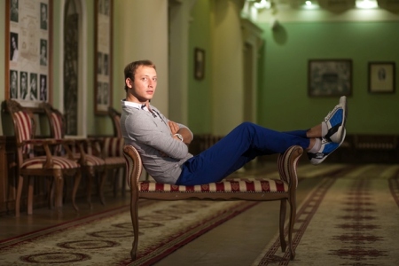 Тимофей Кулябин назначен главным режиссером театра «Красный факел» Тимофей Кулябин назначен главным режиссером театра «Красный факел»