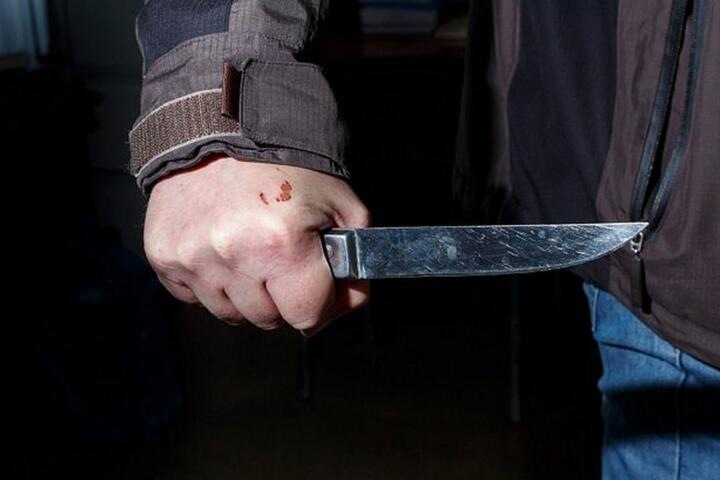 Иркутянин зарезал спящую беременную жену Иркутянин зарезал спящую беременную жену