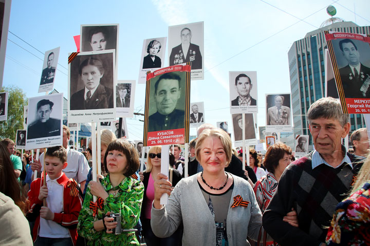 «Они нам жизнь подарили». Семейные истории «Бессмертного полка»