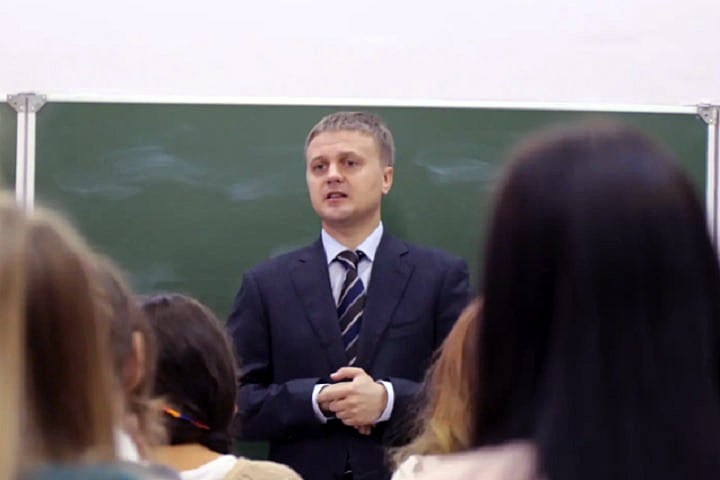 Главным в ЛДПР после смерти Жириновского становится томич Главным в ЛДПР после смерти Жириновского становится томич