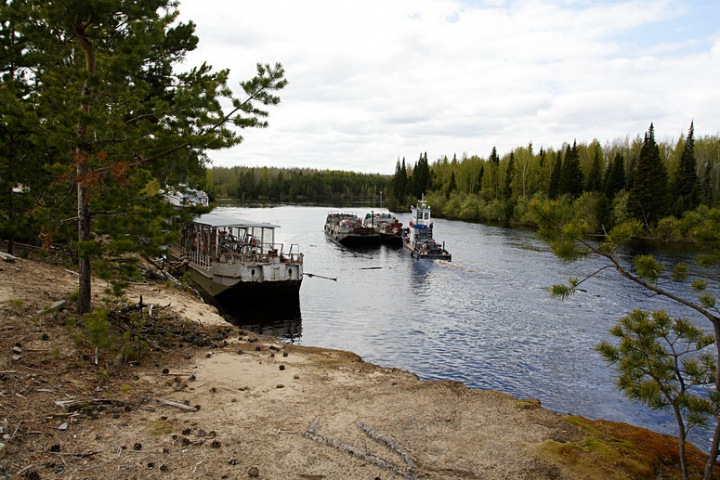 Зачем в Барнауле запрещали пить и как берега Оби покрылись нефтью. Сибирь за неделю