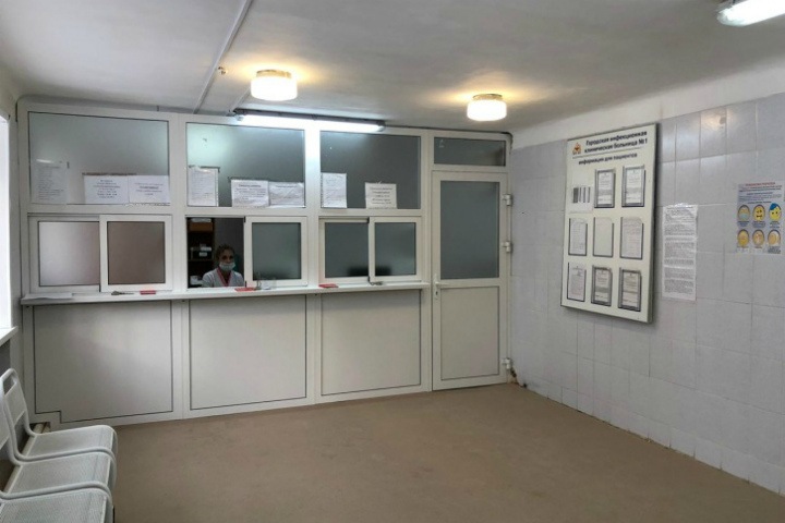 Новосибирские врачи заявили о легком течении коронавируса у людей с ВИЧ