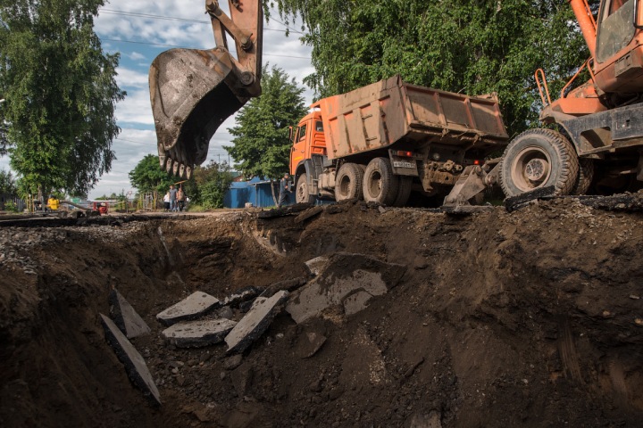 Вонь и ныне там: как живет подтопленный фекалиями Бердск