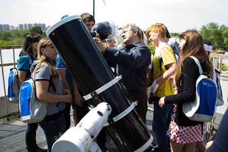 Ко Дню защиты детей маленькие сибиряки получили в подарок увлекательные путешествия Ко Дню защиты детей маленькие сибиряки получили в подарок увлекательные путешествия