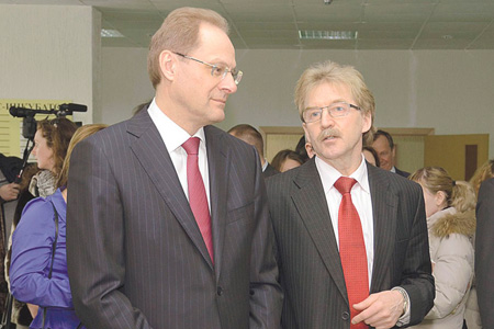 Мэр наукограда Кольцово отсудил за незаконное уголовное преследование 600 тысяч рублей вместо 10 миллионов