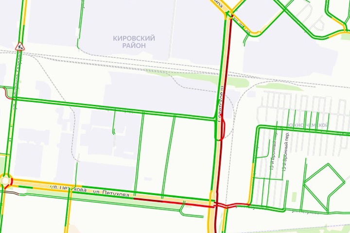 Неработающий светофор парализовал движение в левобережье Новосибирска Неработающий светофор парализовал движение в левобережье Новосибирска