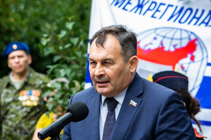 Суд оставил Бондаренко на выборах в Новосибирске: «Все равны, но некоторые равнее» Суд оставил Бондаренко на выборах в Новосибирске: «Все равны, но некоторые равнее»