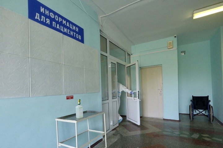 Девять новосибирцев скончались от коронавируса за сутки