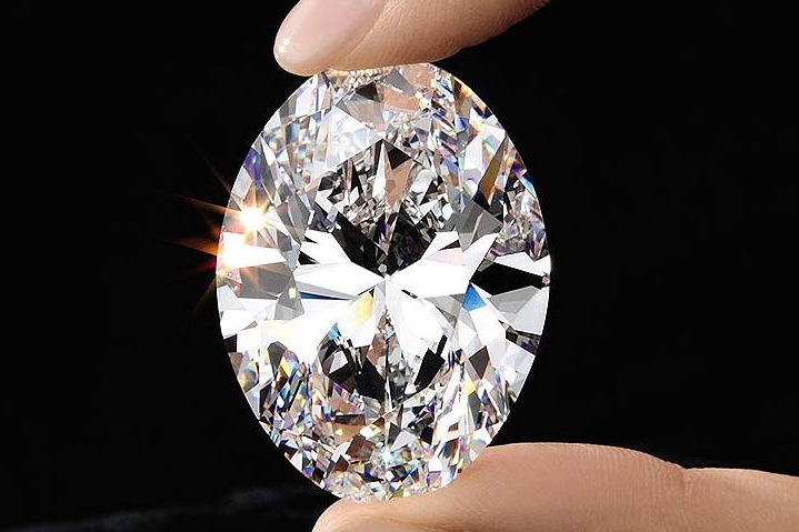 Как происходит оценка бриллиантов