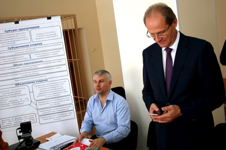 Адвокат Юрченко усомнился в показаниях Толоконского