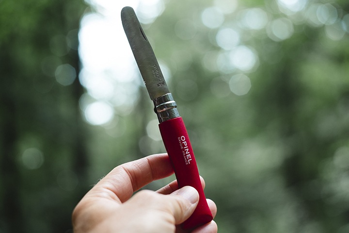 Восьмикратно судимый напал с ножом на омичку Восьмикратно судимый напал с ножом на омичку