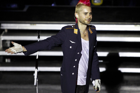 Новой целью православных активистов может стать концерт Джареда Лето в ЛДС «Сибирь» Новой целью православных активистов может стать концерт Джареда Лето в ЛДС «Сибирь»