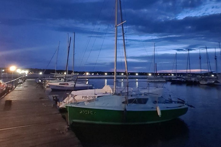 Парусная яхта затонула в Новосибирском водохранилище, погиб человек Парусная яхта затонула в Новосибирском водохранилище, погиб человек