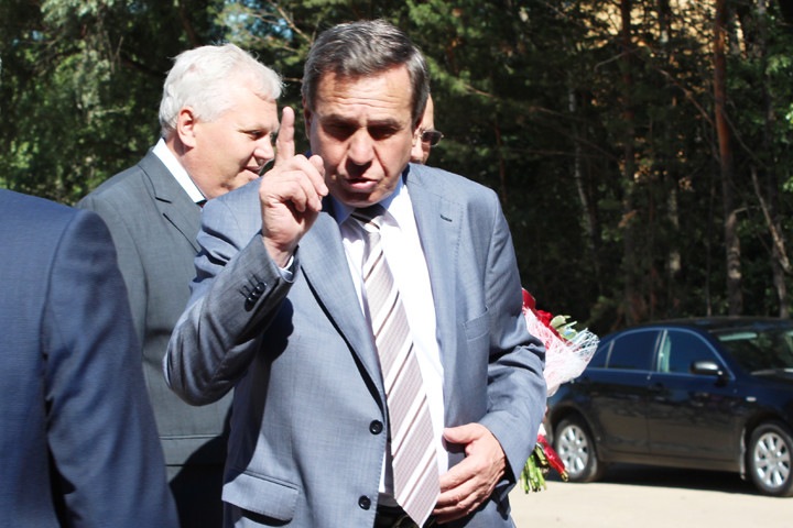 Совет потребителей проконтролирует новосибирских монополистов ЖКХ Совет потребителей проконтролирует новосибирских монополистов ЖКХ