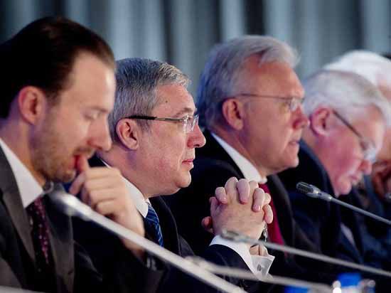 Виктор Толоконский предложил своему политическому заместителю остаться Виктор Толоконский предложил своему политическому заместителю остаться