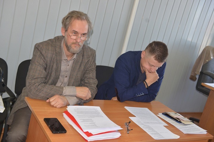 Задержанный на сессии совета депутатов под предлогом мобилизации глава колыванского райкома КПРФ арестован Задержанный на сессии совета депутатов под предлогом мобилизации глава колыванского райкома КПРФ арестован