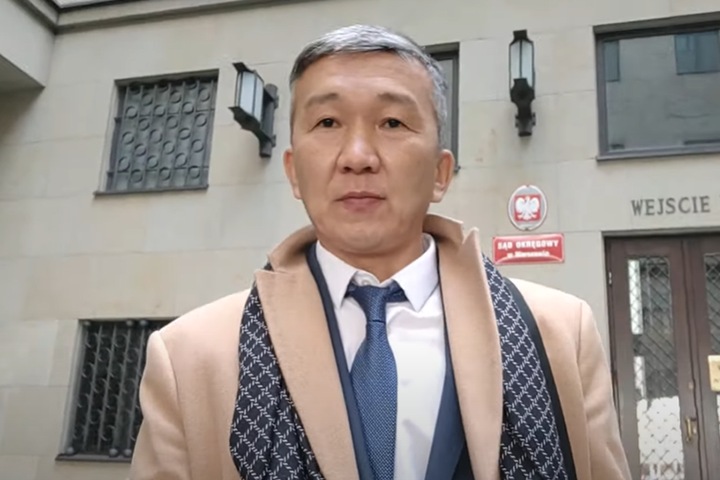 «Мой второй день рождения»: суд в Польше отказался экстрадировать правозащитника из Бурятии «Мой второй день рождения»: суд в Польше отказался экстрадировать правозащитника из Бурятии