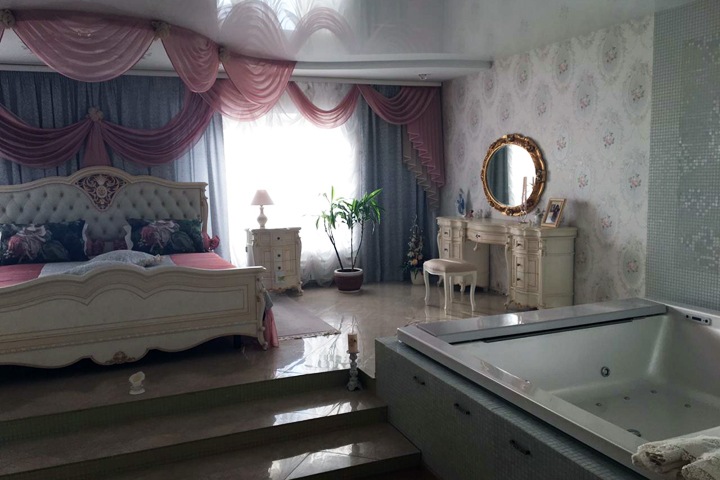 Опубликованы фото квартиры арестованного директора хозуправления новосибирского правительства