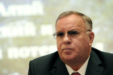 Единороссы обвинили коммуниста в подделке письма Медведеву с требованием исключить из партии главу Республики Алтай