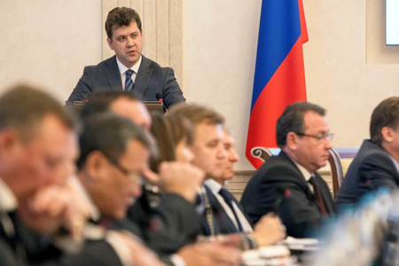 Область сэкономит на субсидиях Новосибирску и образовании