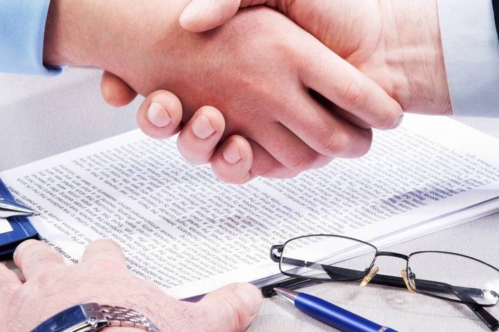 Может ли заказчик отказаться от заключения контракта по 44-ФЗ Может ли заказчик отказаться от заключения контракта по 44-ФЗ