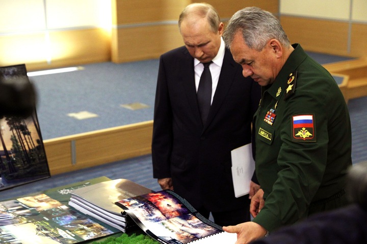 Кто поведет «ЕР»: Глава комиссии по похоронам предыдущего генсека становился генсеком следующим Кто поведет «ЕР»: Глава комиссии по похоронам предыдущего генсека становился генсеком следующим