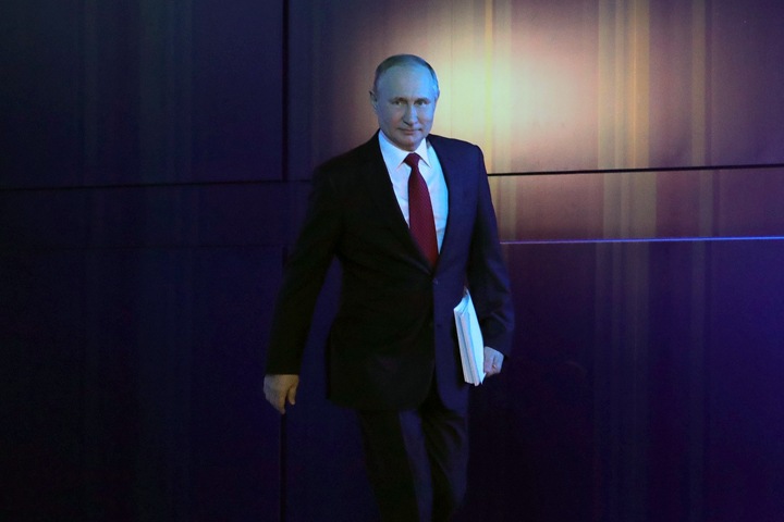 Числа недели: поправки в Конституцию, планшеты для мэрии и электромобили в Сибири Числа недели: поправки в Конституцию, планшеты для мэрии и электромобили в Сибири