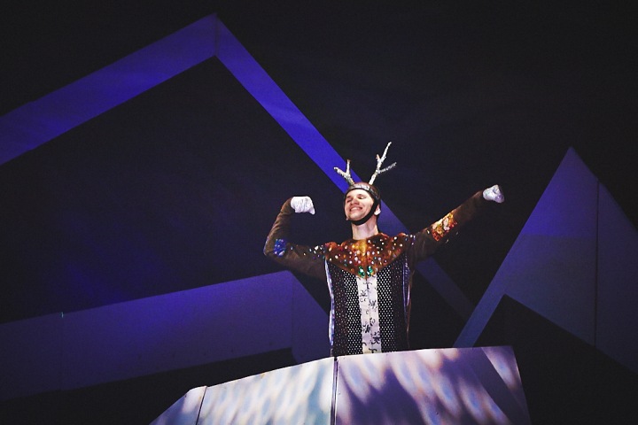 Новогодний «Глобус»: из глубины Уральских гор Новогодний «Глобус»: из глубины Уральских гор