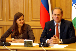 Новосибирский губернатор на встрече с лидерами студенческого самоуправления: «Вы способны отличить добро от зла» Новосибирский губернатор на встрече с лидерами студенческого самоуправления: «Вы способны отличить добро от зла»